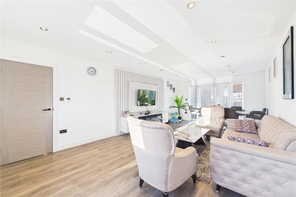 House in Reading - View 4