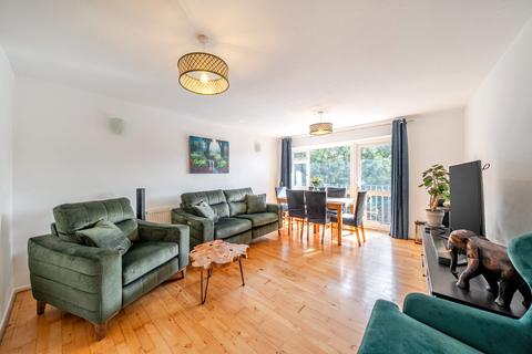 2 bedroom flat for sale, Leigham Court Road, Streatham, London, SW16