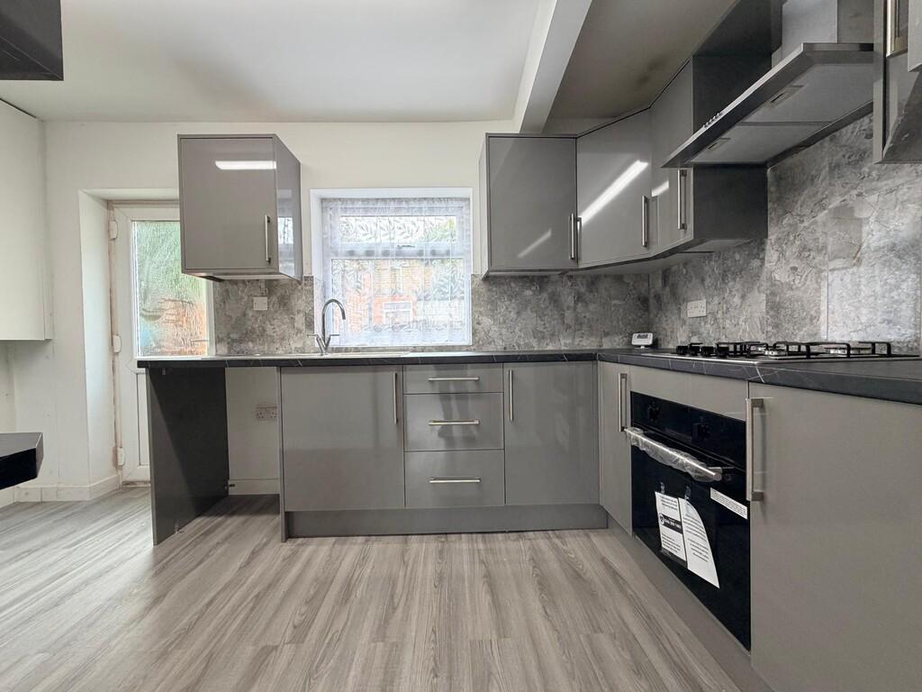 House in Manchester, Greater Manchester - More