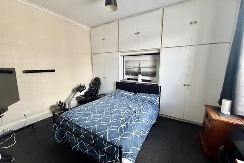 2 bedroom flat for sale, South View Terrace, Houghton Le Spring DH4