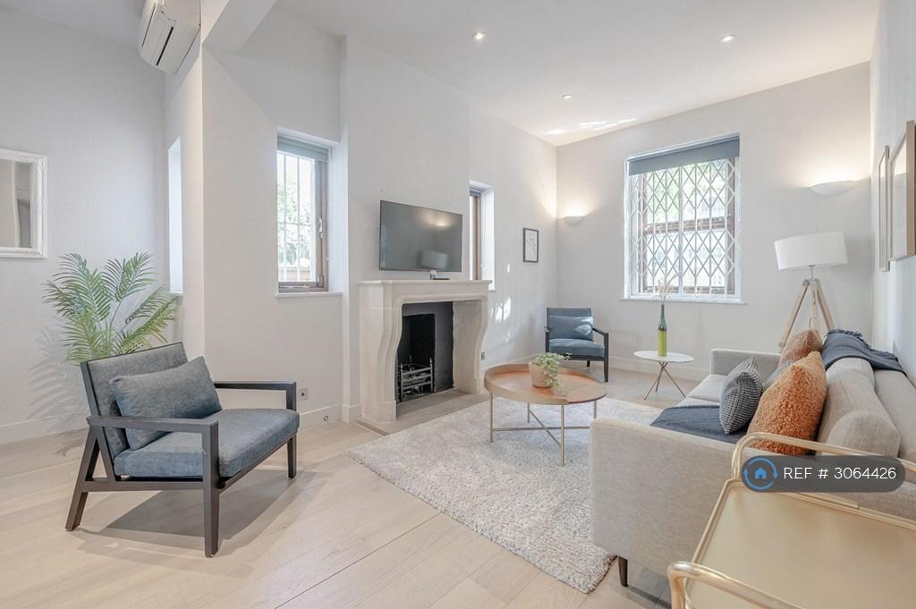 House in London - View 3