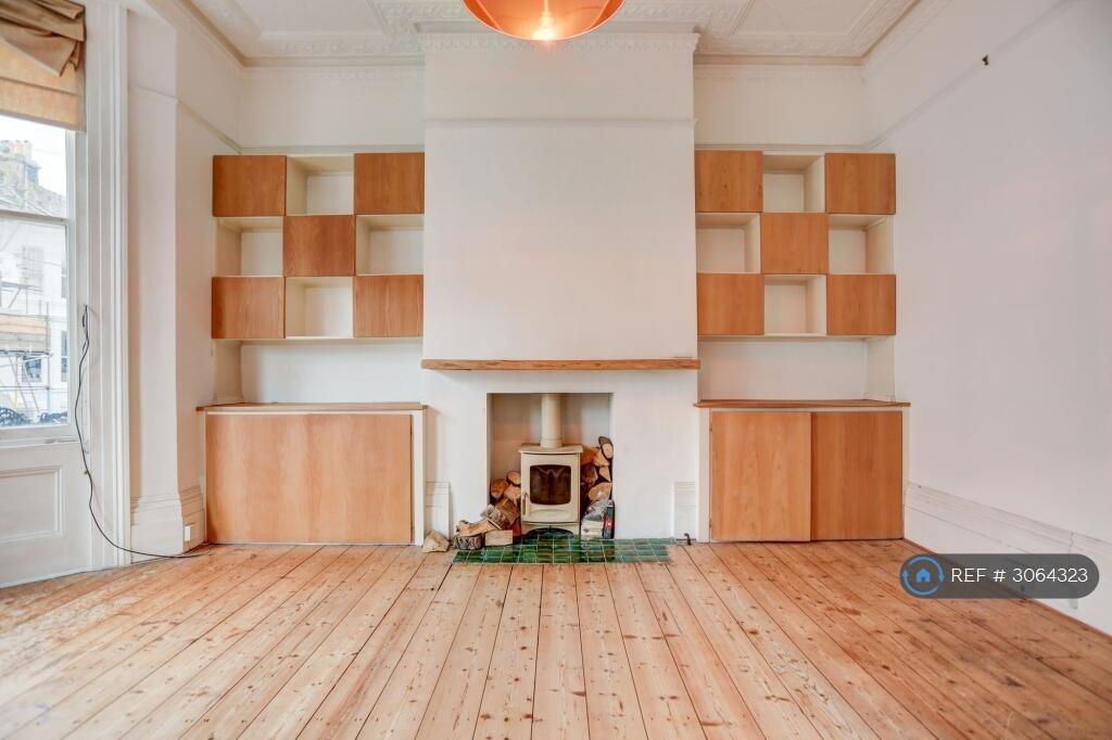 Apartment in Brighton - View 3