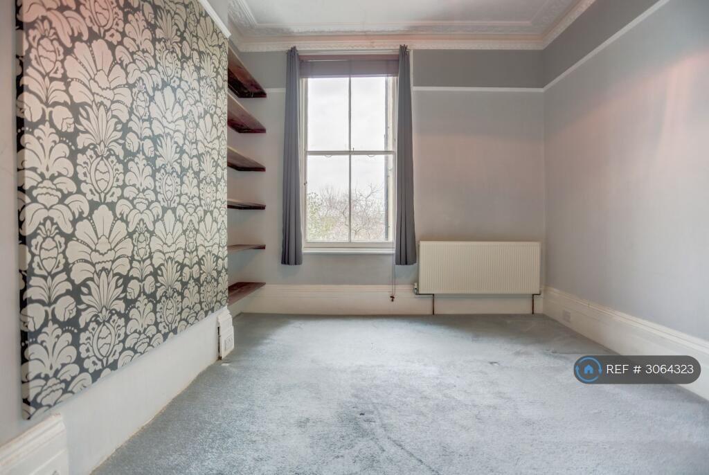 Apartment in Brighton - View 5