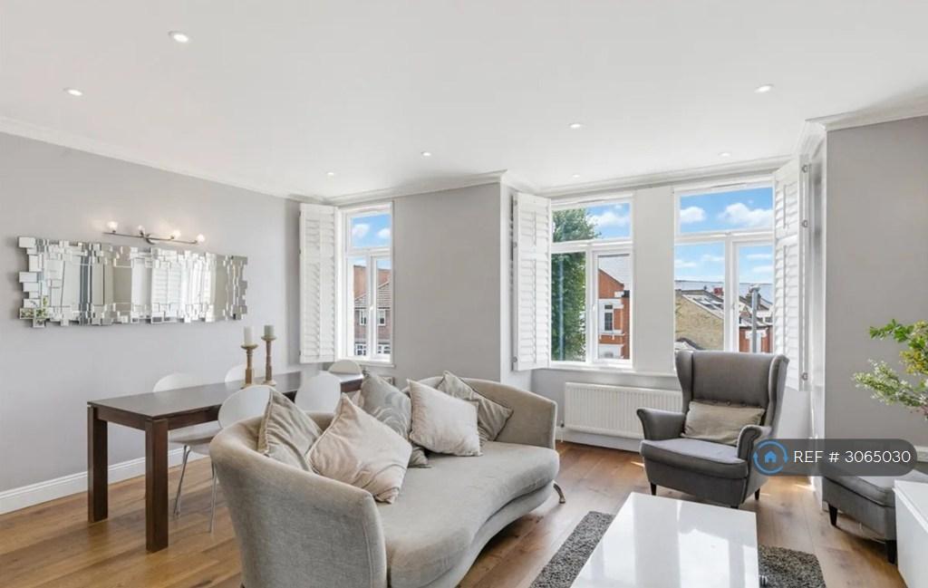 Apartment in London - View 2