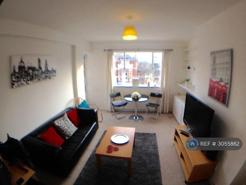 Apartment in London - View 2