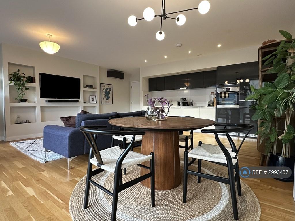 Apartment in London - View 3