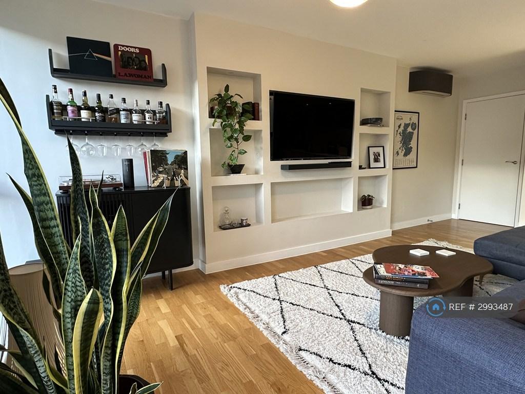 Apartment in London - View 5