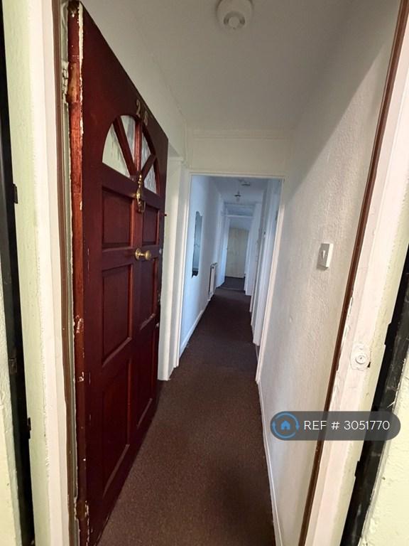 Apartment in London - View 2