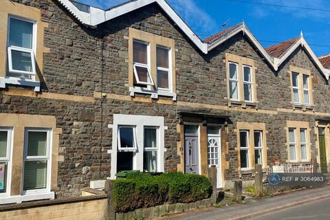 4 bedroom terraced house to rent