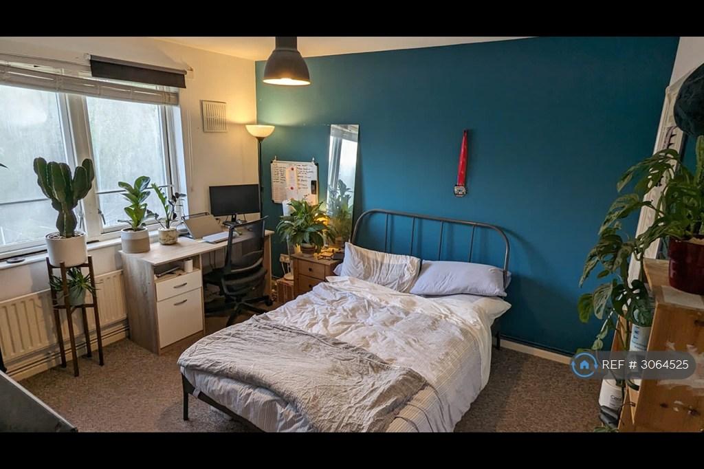 House in London - View 4