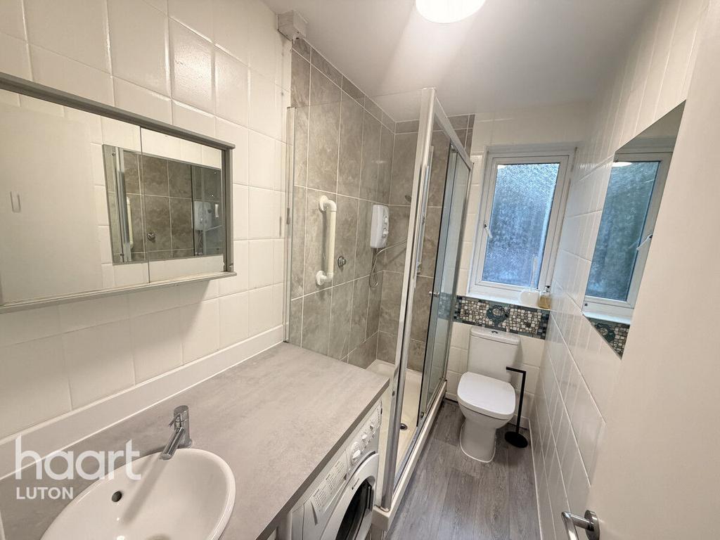 Apartment in LUTON - View 5