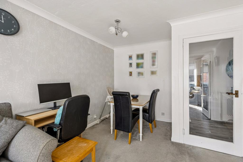 Apartment in Glasgow - View 5