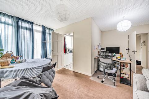 1 bedroom apartment to rent, Arundel House, Heathfield Road, Croydon