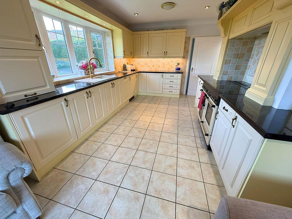 House in Houghton Le Spring - View 4