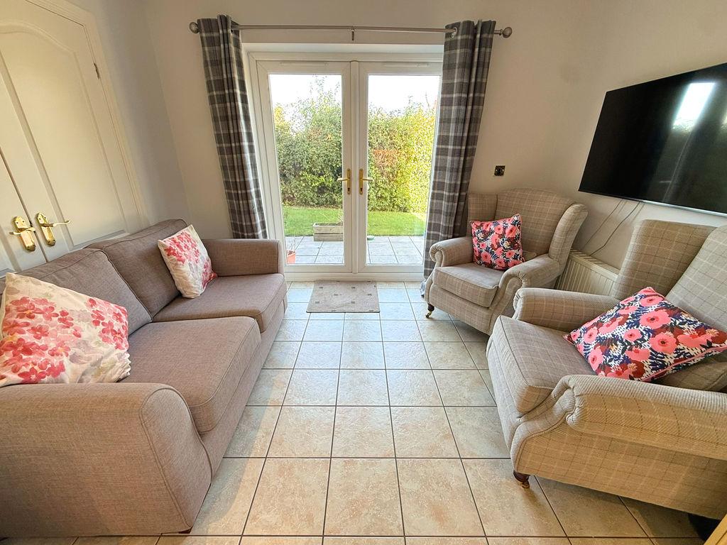 House in Houghton Le Spring - More