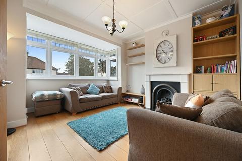 4 bedroom terraced house for sale, Headstone Gardens, Harrow
