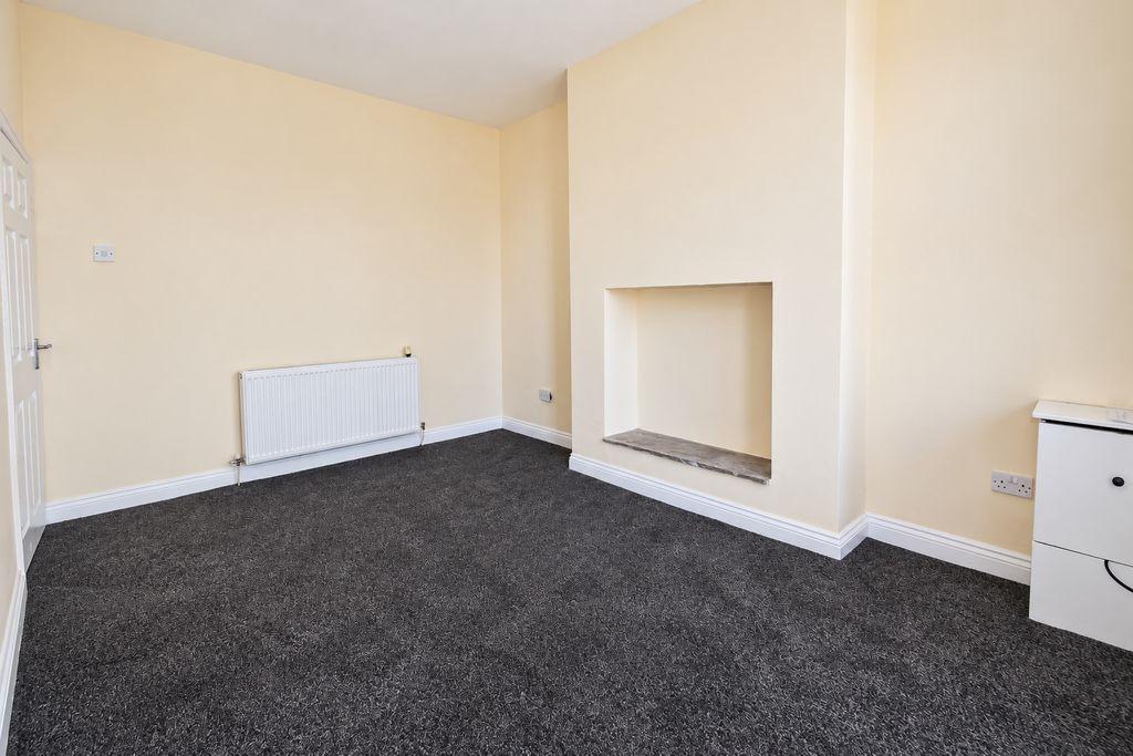 House in Leigh - View 3