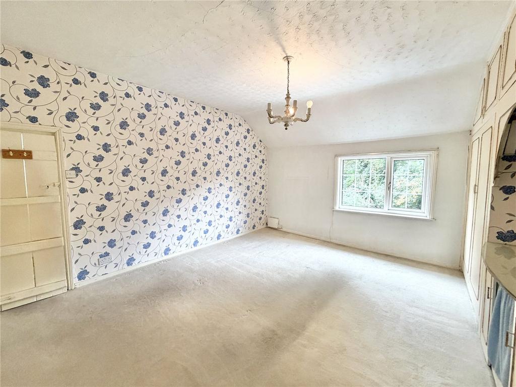 House in Gorton - View 5