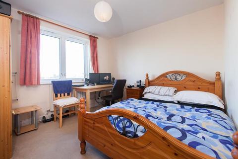 2 bedroom flat to rent, Adventurers Court, 12 Newport Avenue, East India Dock, London, E14 2DN