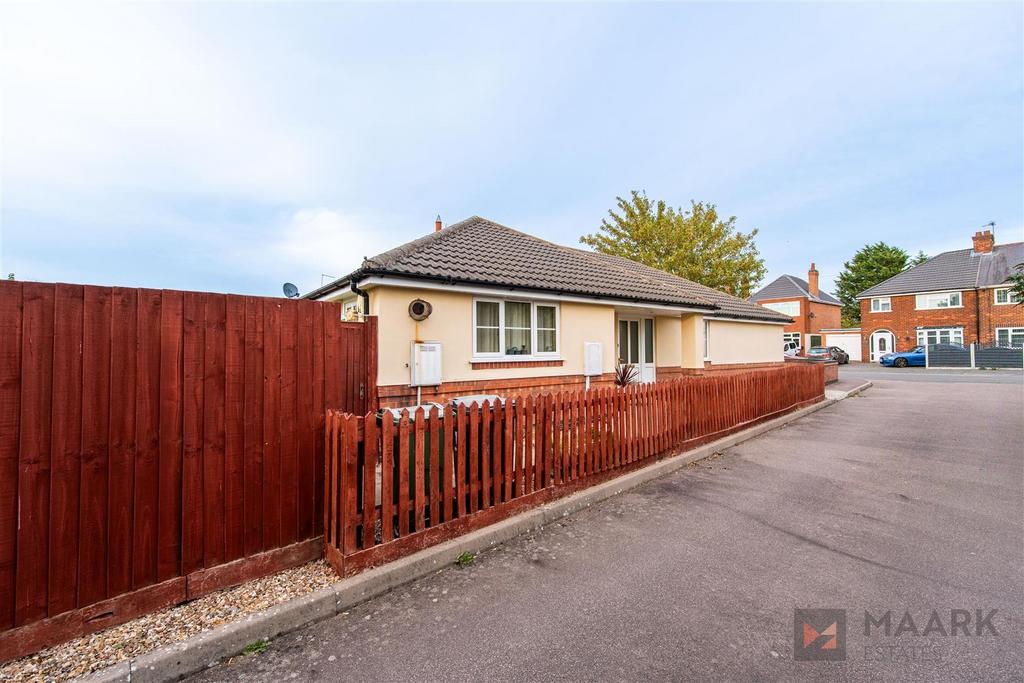 House in Leicester - View 3