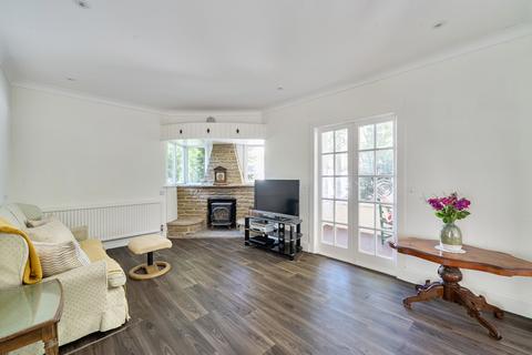 3 bedroom detached house for sale, Parke Road, Sunbury-on-Thames, Surrey