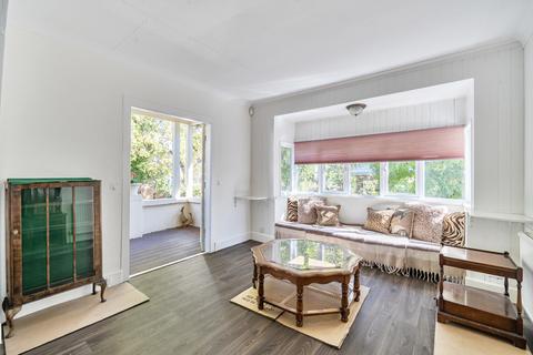 3 bedroom detached house for sale, Parke Road, Sunbury-on-Thames, Surrey