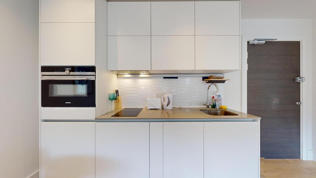 Apartment in Wembley - View 2