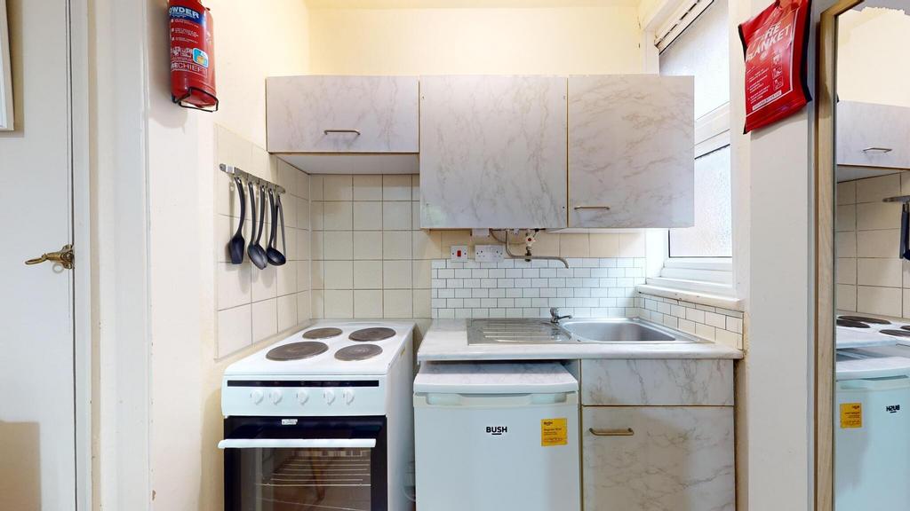 Apartment in London - View 2