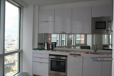 1 bedroom flat to rent, Ontario Tower, London, E14