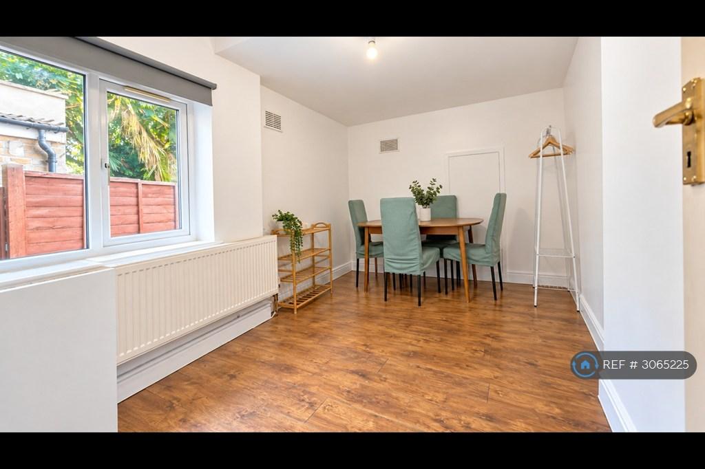 House in London - More