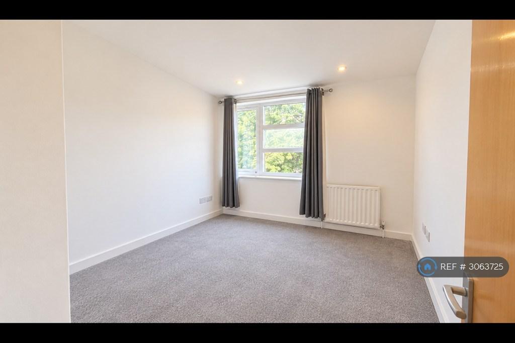 Apartment in London - View 3