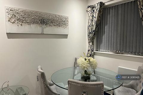 undefined, St. Albans Road South Mimms, South Mimms, Potters Bar, EN6