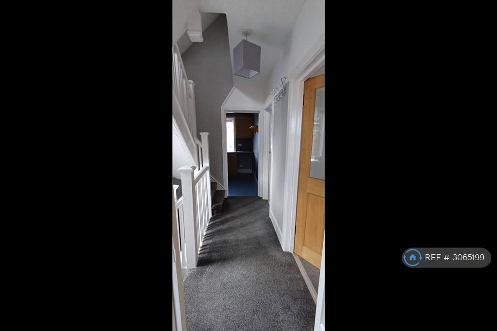 Apartment in Bournemouth - View 3