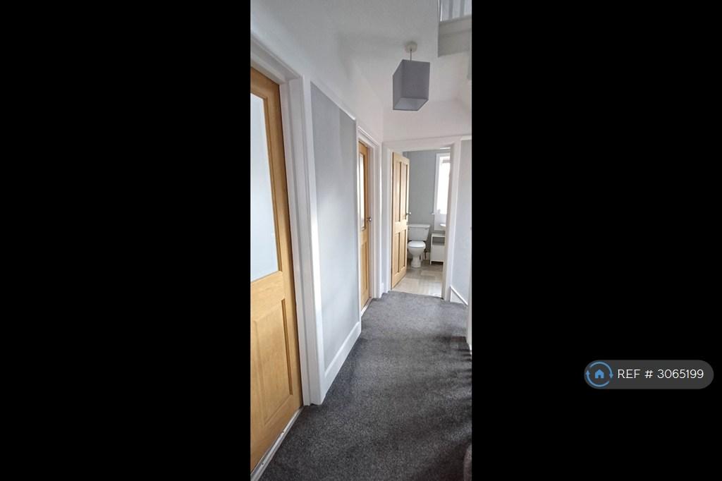 Apartment in Bournemouth - More