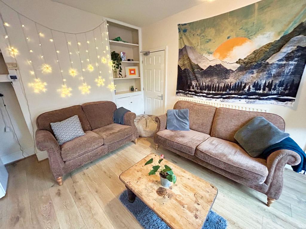 House in Sheffield - View 3