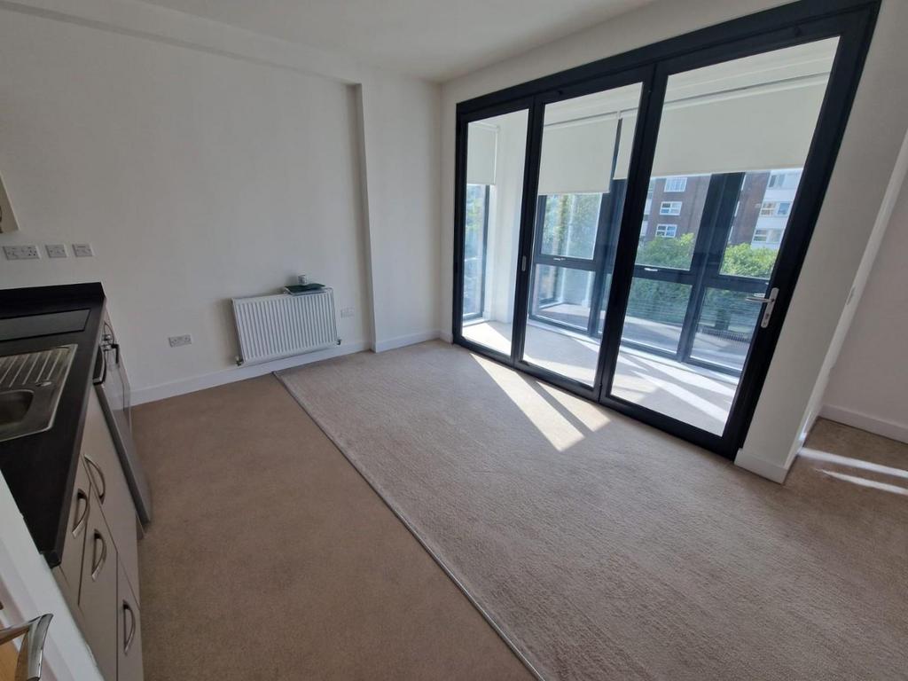 Apartment in London - View 5
