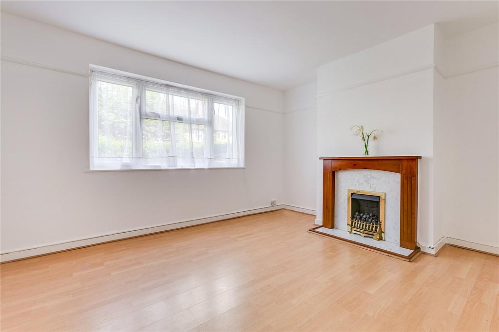 House in Richmond - View 2