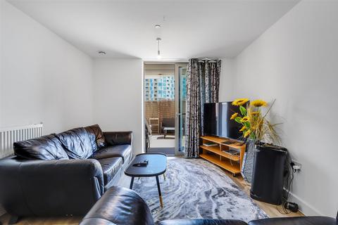 2 bedroom flat for sale, Sienna Alto, 2 Cornmill Lane, Lewisham, London, SE13