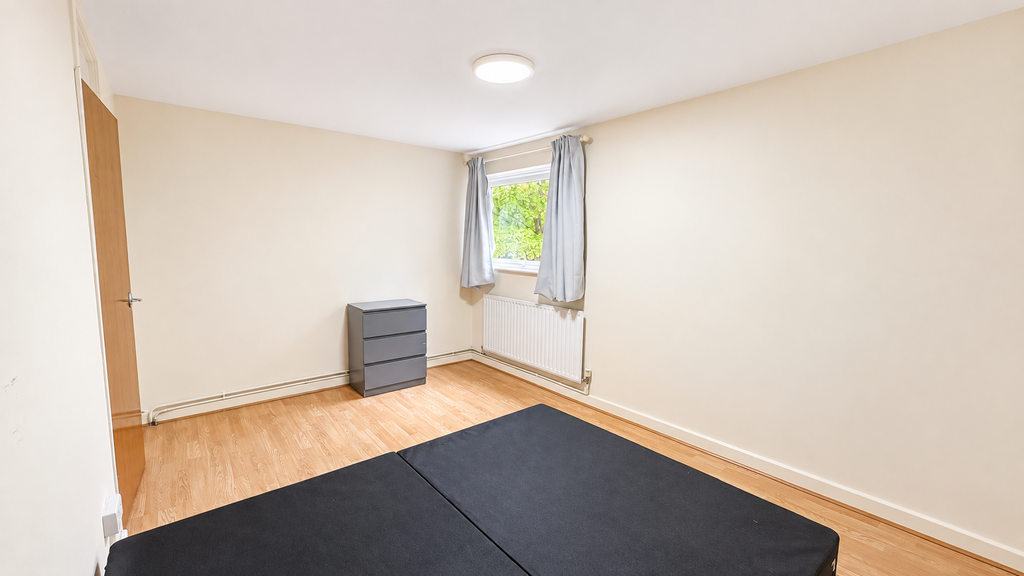 Apartment in Birmingham - View 3