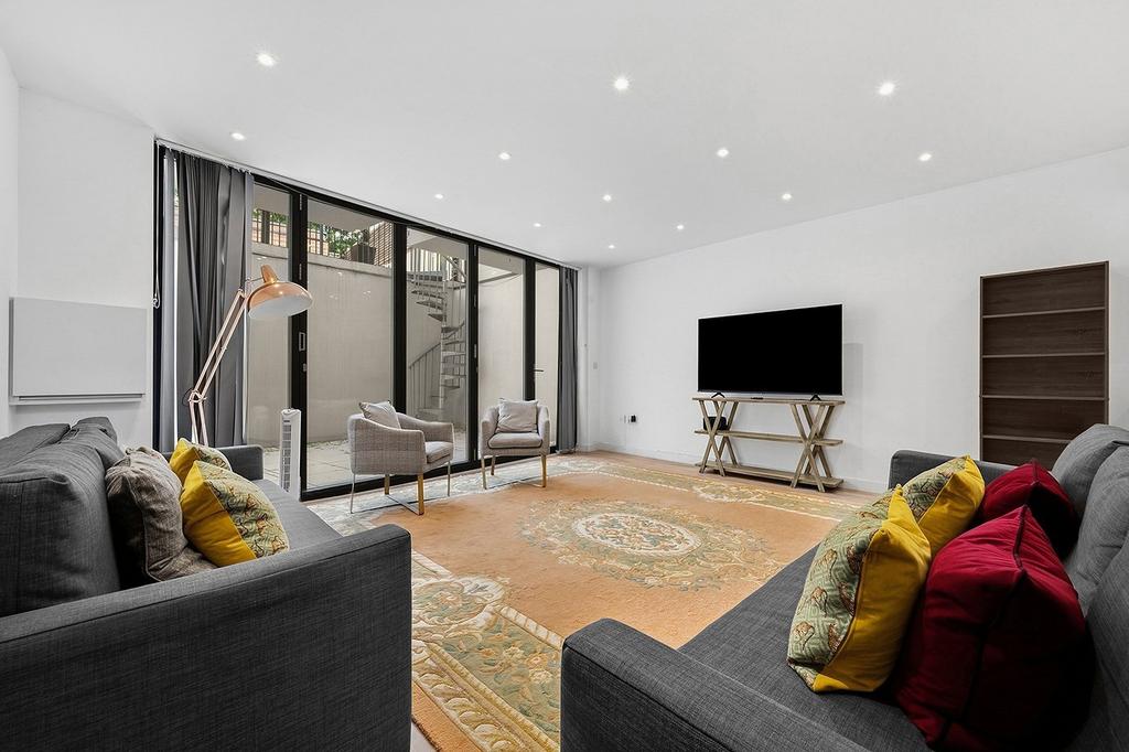 Apartment in London - View 5