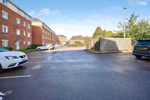 2 bedroom flat for sale, Holyhead Road, Wednesbury, WS10