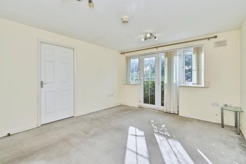 2 bedroom flat for sale, Holyhead Road, Wednesbury, WS10