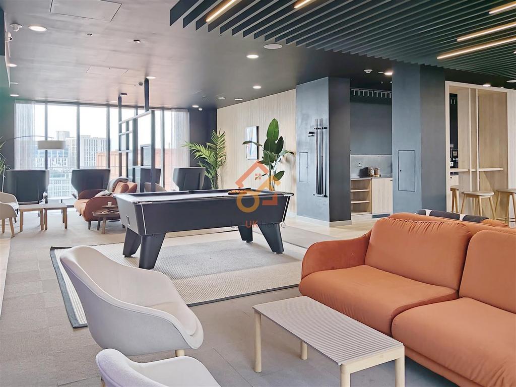 Apartment in Manchester - View 4