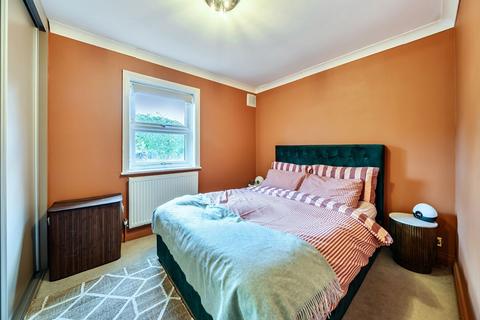 1 bedroom flat for sale, Salisbury Place, London SW9