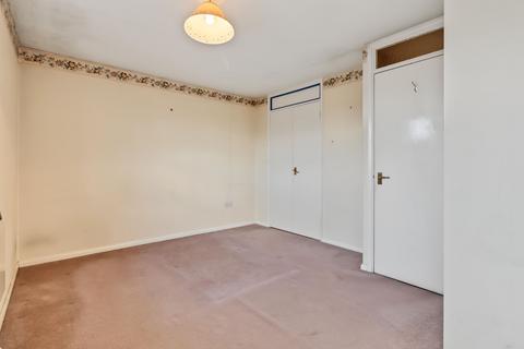 1 bedroom apartment for sale, Walton Park, Walton-On-Thames, KT12