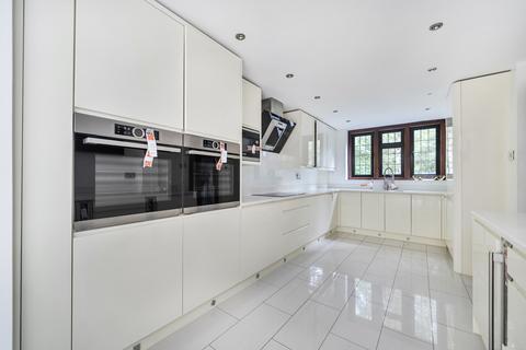 5 bedroom detached house for sale, Croydon Road, Keston