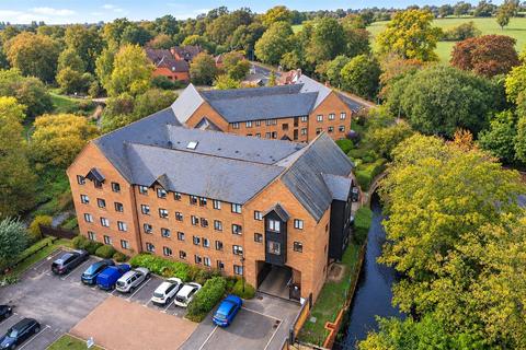 2 bedroom apartment for sale, Silk Lane, Reading RG10