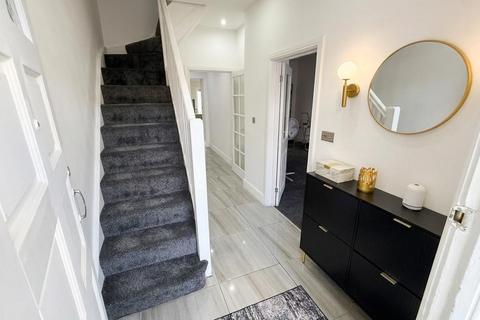 3 bedroom terraced house for sale, Cobham Road, Ilford