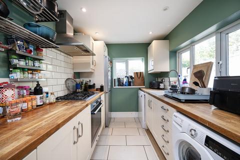 2 bedroom terraced house for sale, Bushberry Road, Homerton, London, E9