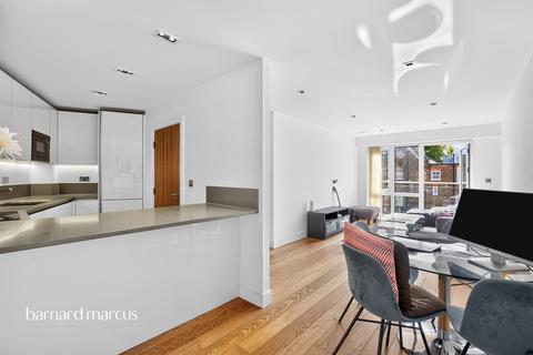 2 bedroom flat for sale, Longfield Avenue, London